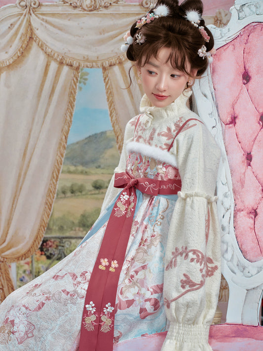 Hua Xing : Floral Bliss