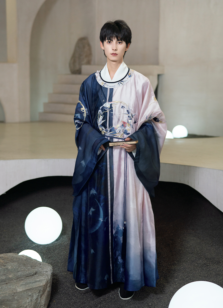 Shan Hai Xing Chen : Meteorite-Impact Coat-Inner Gown