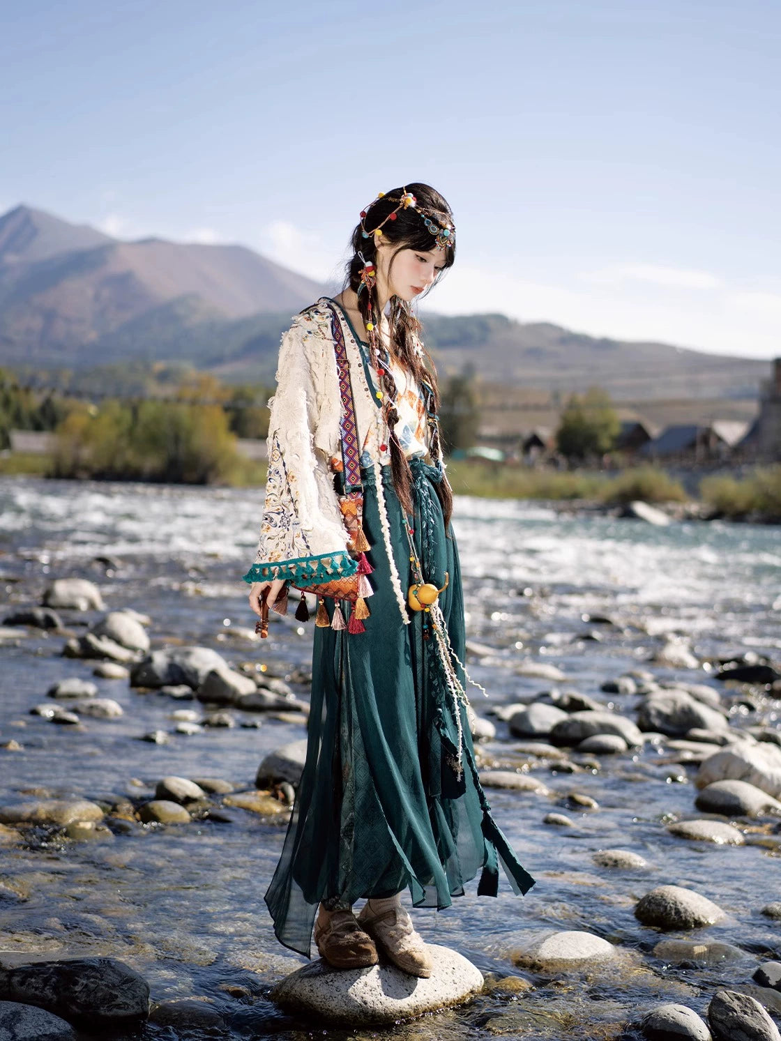 Lookbook Series Ethnic Autumn Hanfu Silky Bell