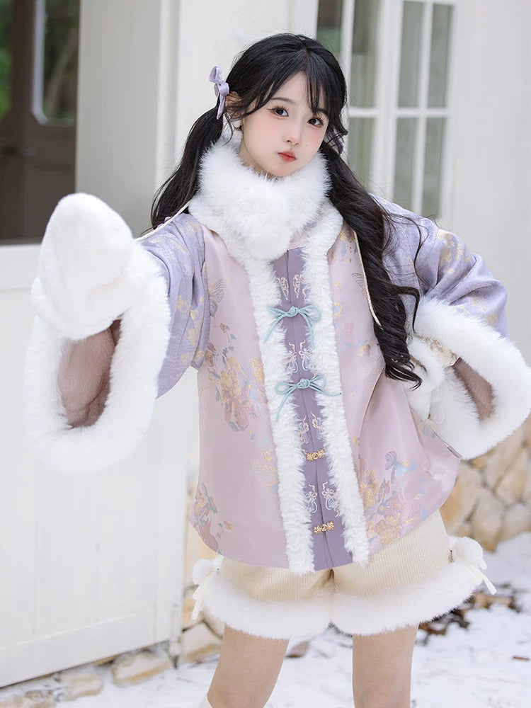 Lookbook Series Moon Rabbit Watching Snow