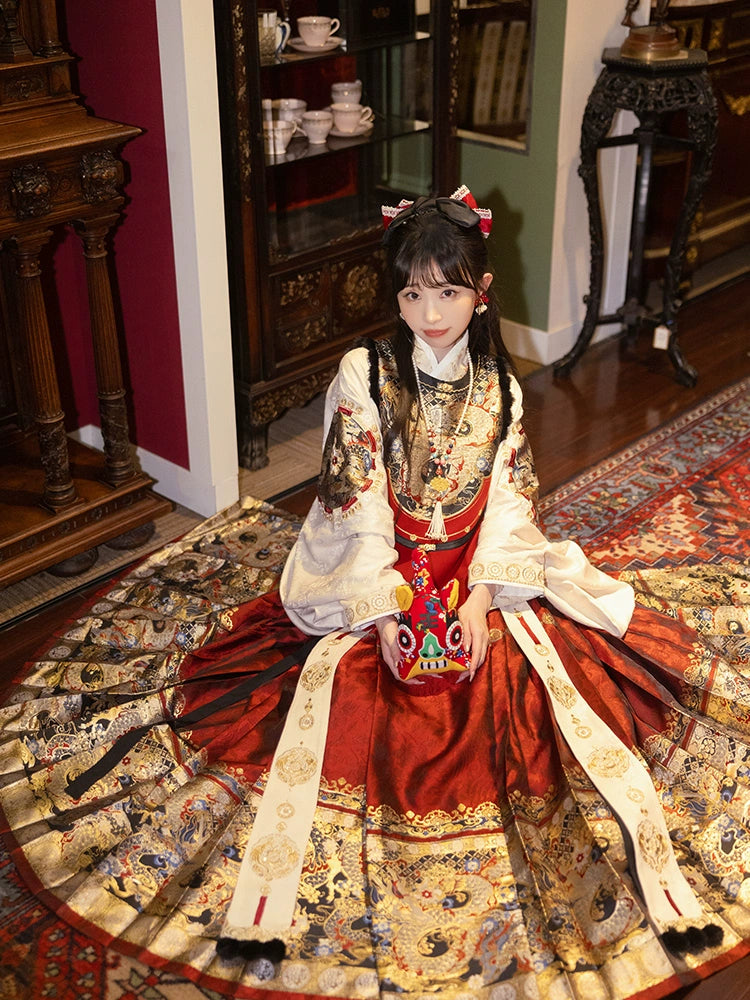 Ruilong Qisui : Auspicious Dragon's Year Dawn