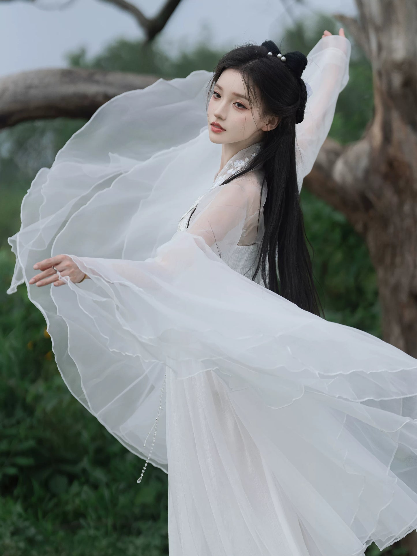 Vermilion Heritage Atelier Series Grasp Moon