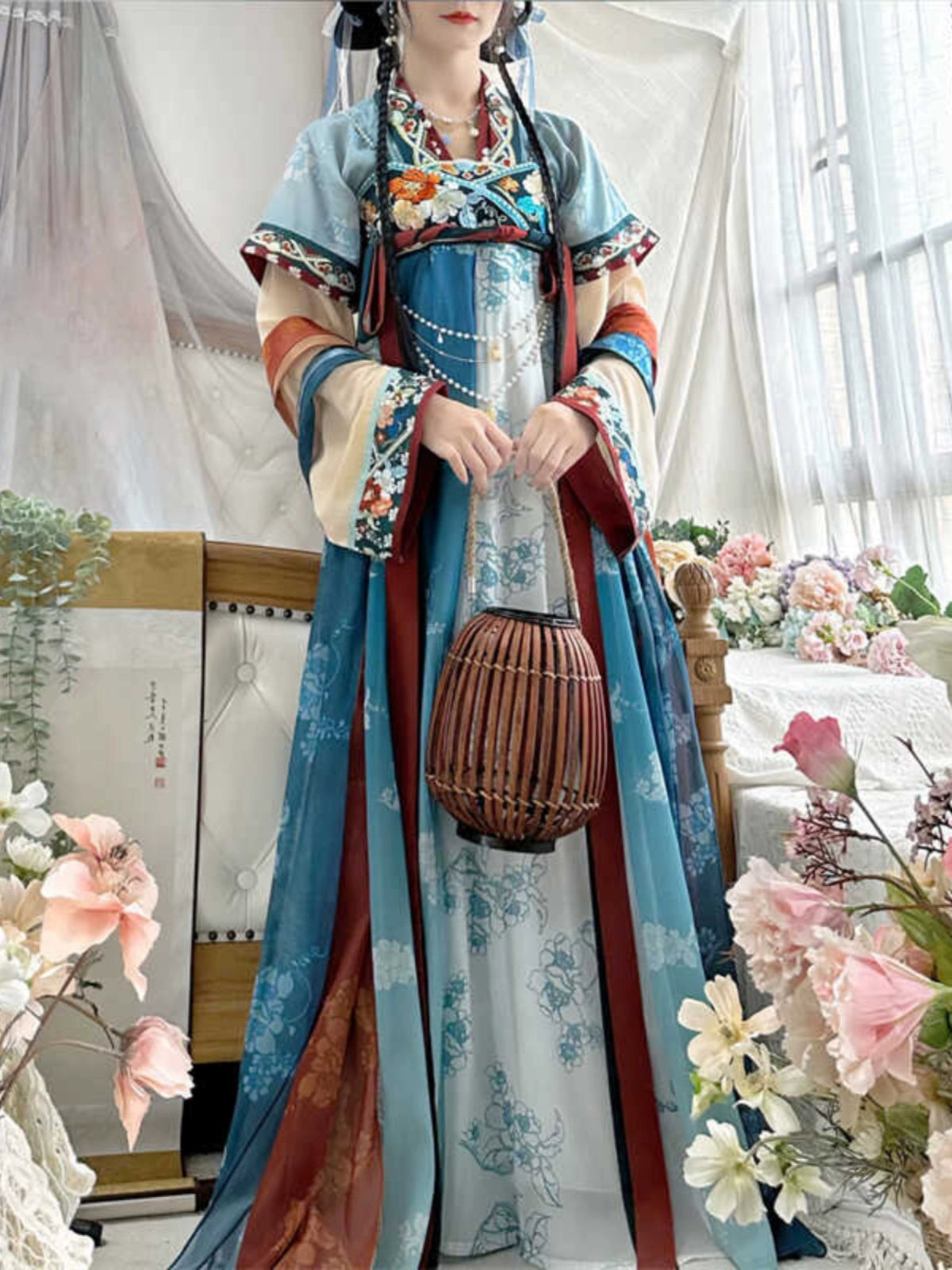 Lookbook Series 2025 Hanfu Moon Blue Applique Orange