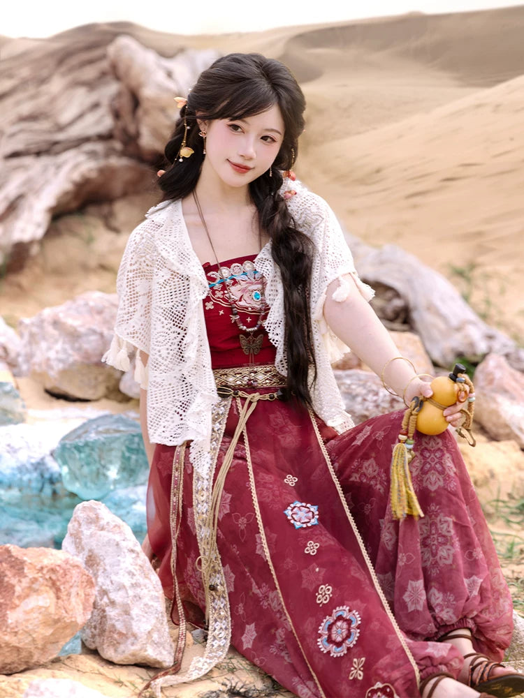 Lookbook Series Glistening Treasure Trove