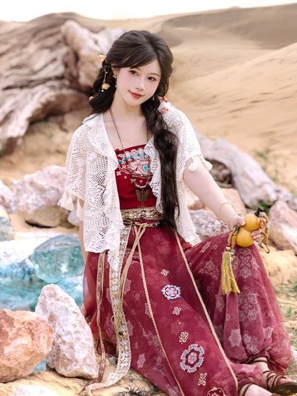 Lookbook Series Glistening Treasure Trove