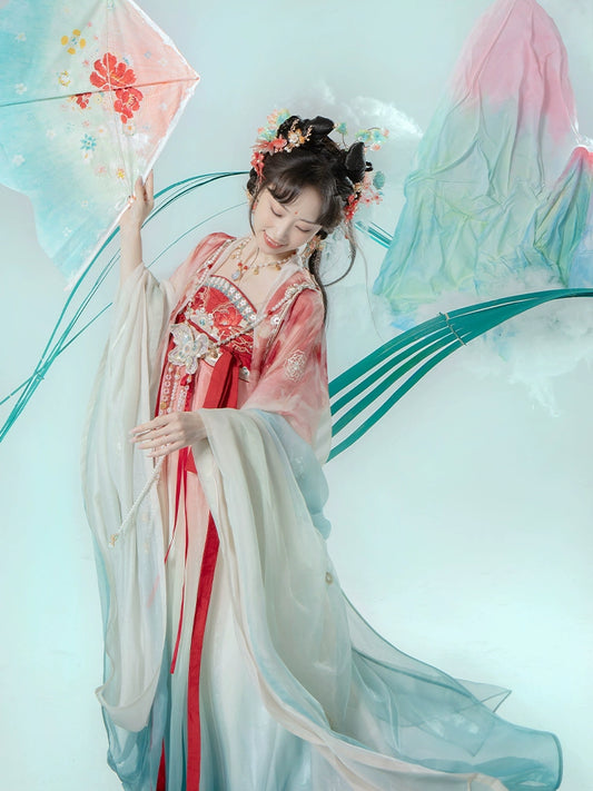 Yuan Yu Yunqi : Kite Amidst Rising Clouds