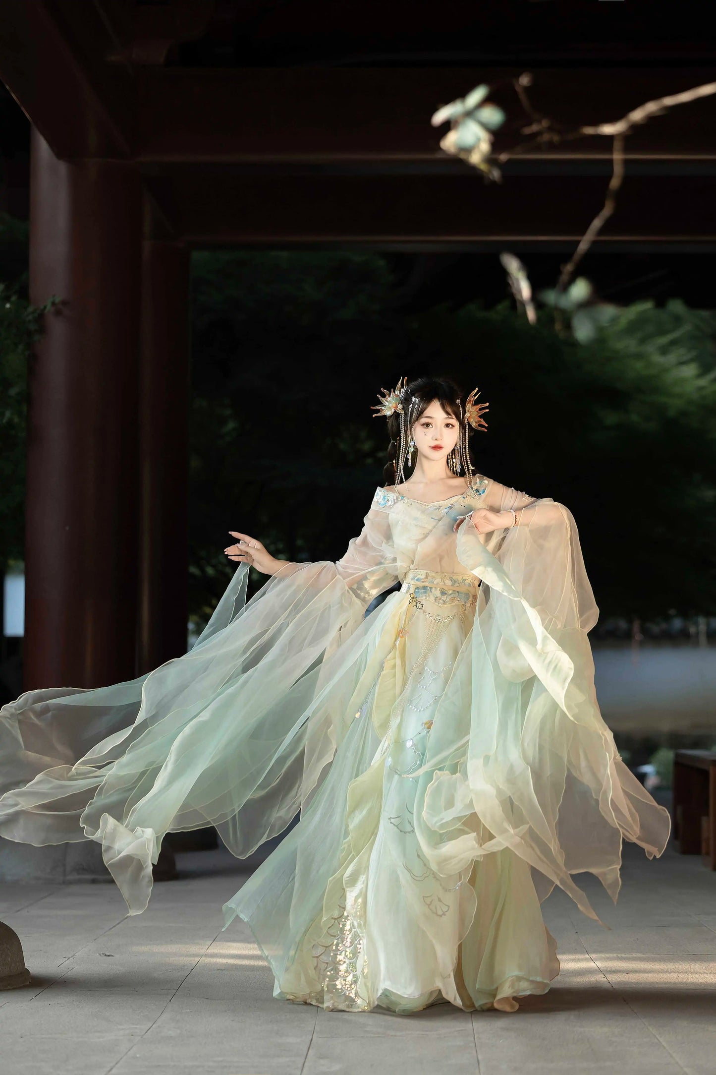 Lookbook Series Twins Jin Hanfu Bead Weep & Jade Smoke