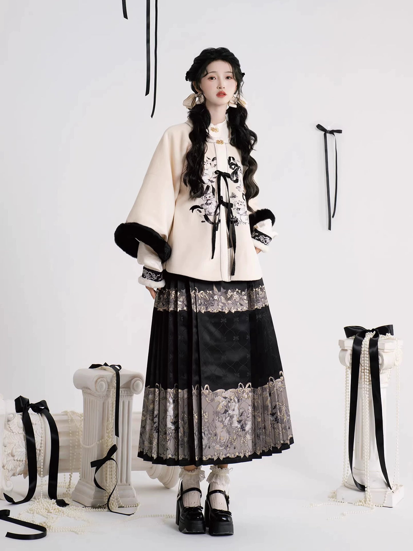 Serene Return Series Tuxedo Kitten