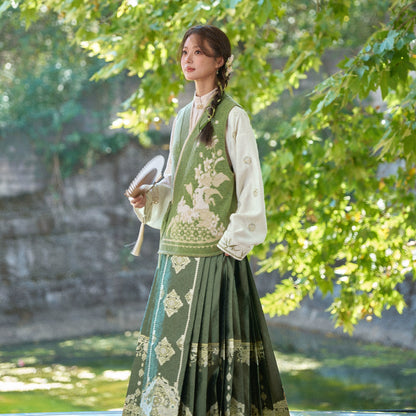 Huai Tu : Rabbit Embrace