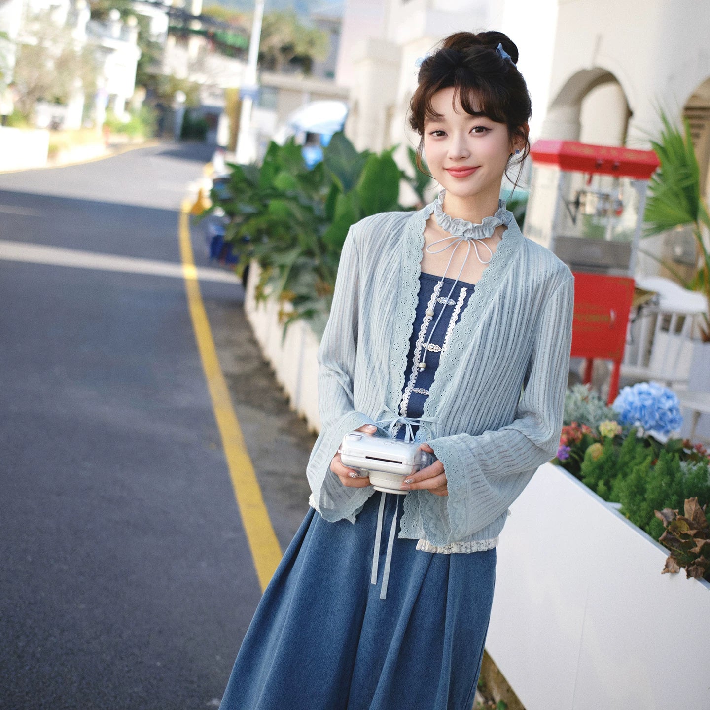 Mu Lan Deng : Orchid Lamp