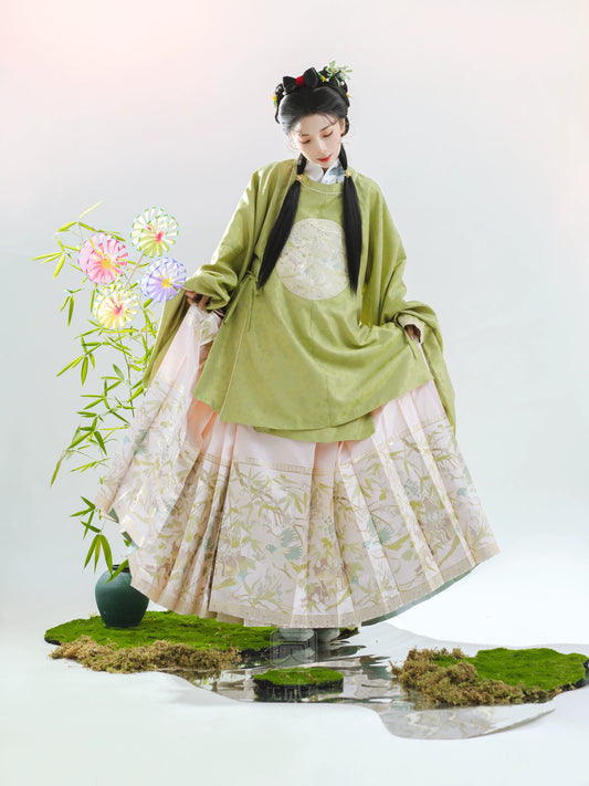 Lookbook Series Ceaseless Spring Autumn Ming Hanfu