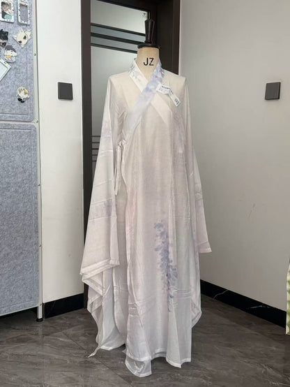 Cloud-Kissing Nature Series Looking Spring Song Hanfu