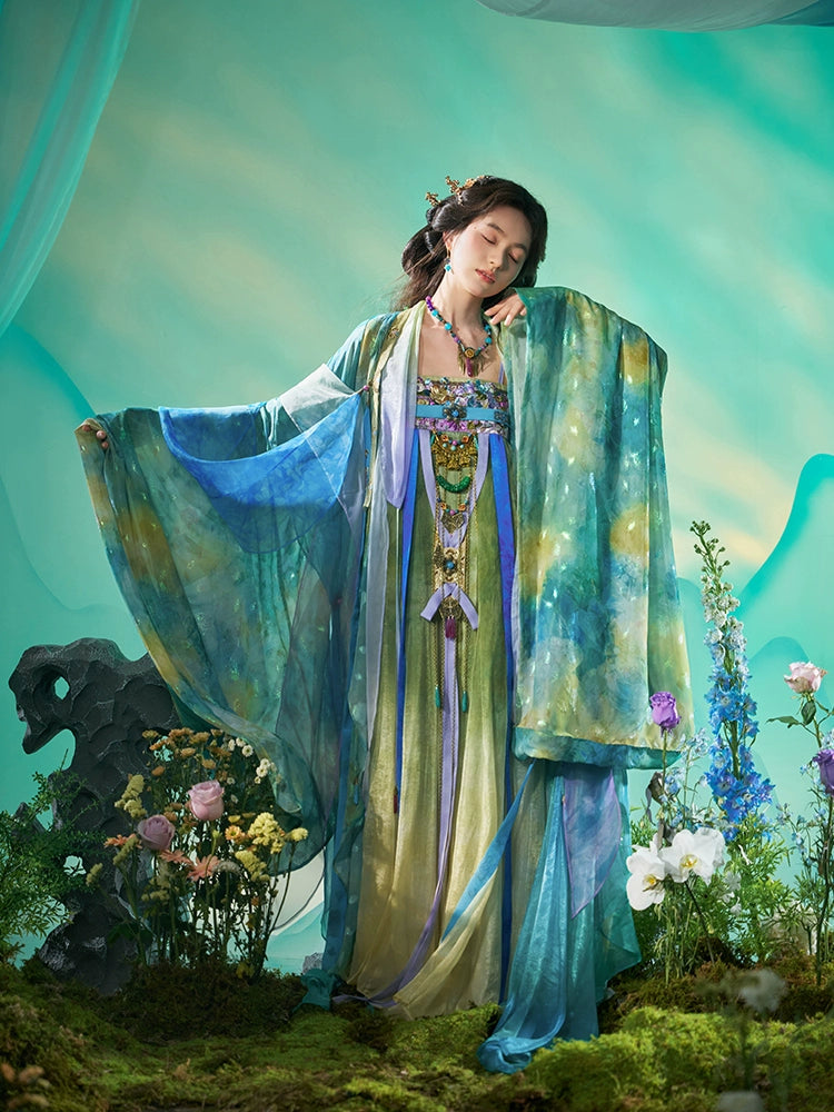 Yu Cang Qianchun : Jadeite Nocturnes