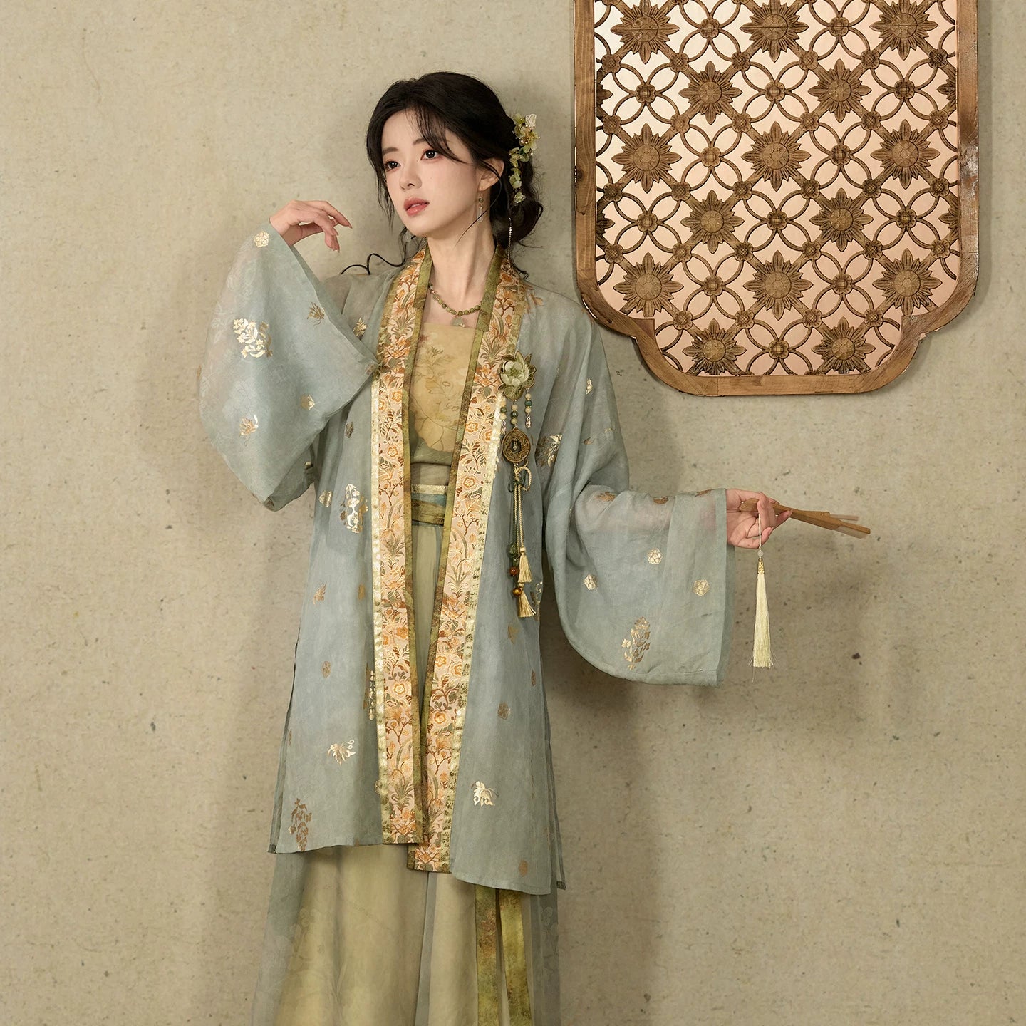 Bi Yu Chen : Jade Dust