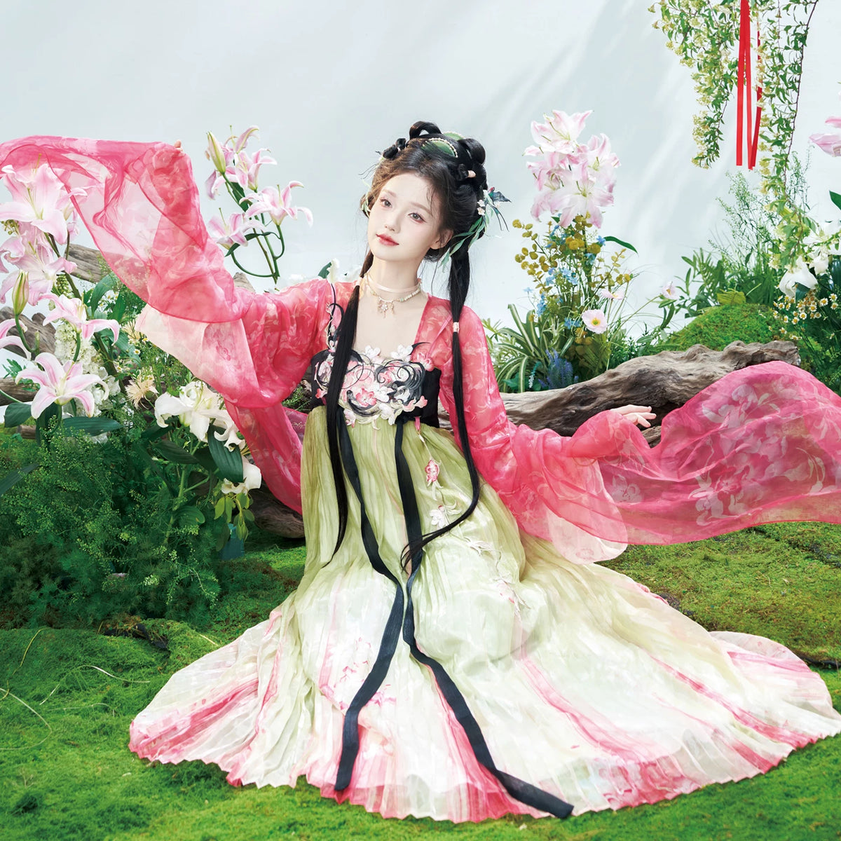 Timeless Fragrance Series Vernal Radiance Hanfu