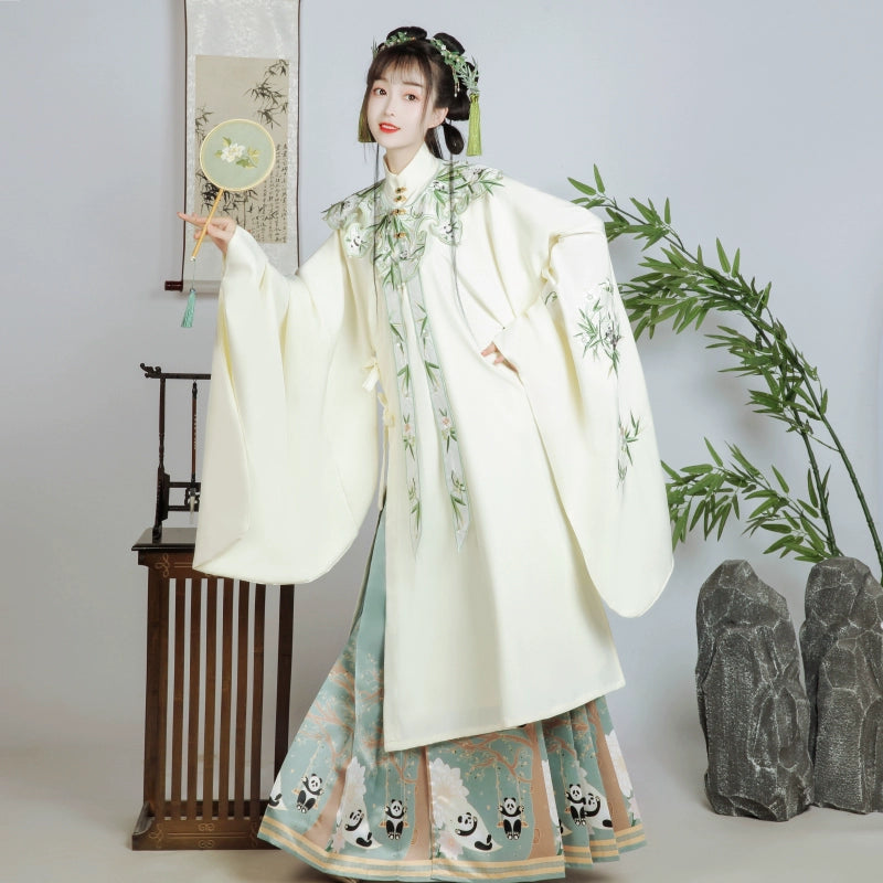 LOOKBOOK SERIES Ming Dynasty Horse Face Skirt Green Beige Set