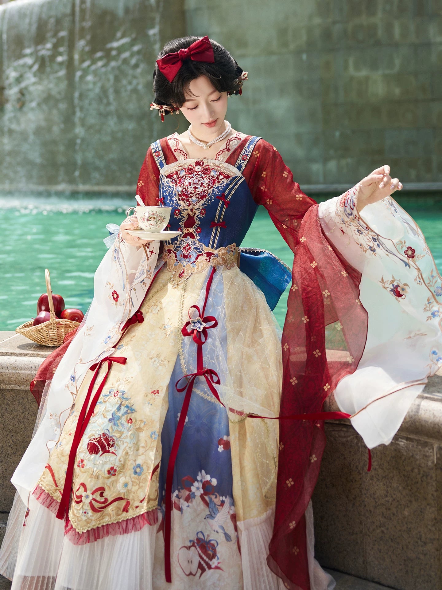 Ping Guo Mo Jing : Mirror Apple
