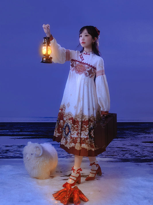 Hongyu Yao : Vermilion Jade Ballad