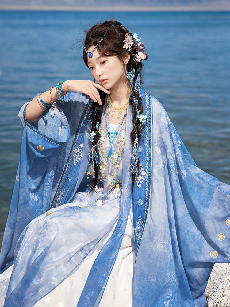 Yue Chu Tian Shan : Celestmoon