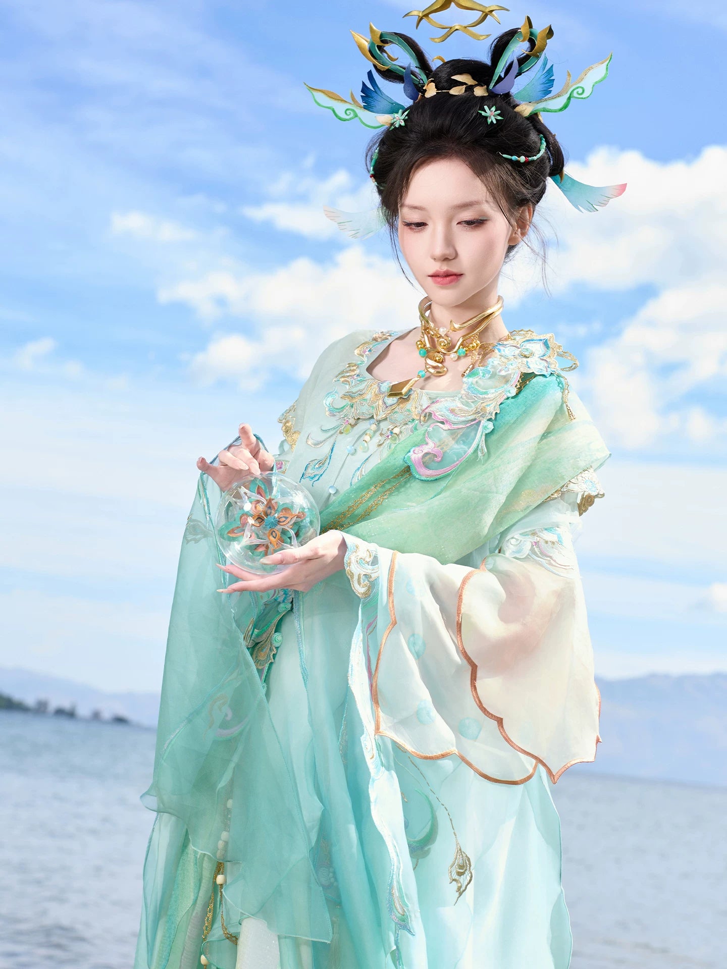 Yuan Zhao Zhong Sheng He : Harmony Light