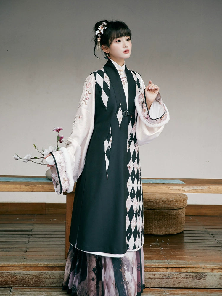 Si Fan : Quantum Tear Dress
