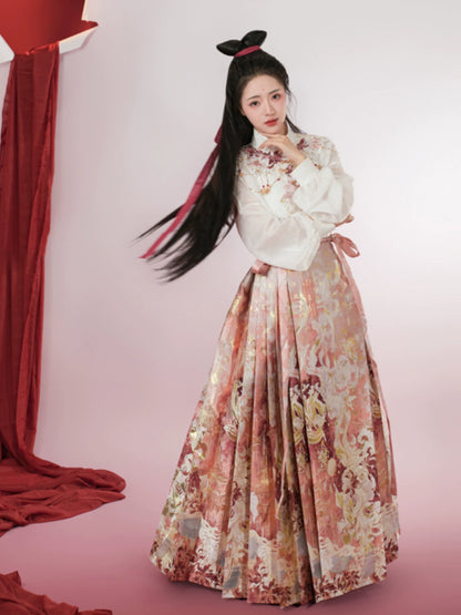 Lookbook Series Yizhige Xiaoqian Gold-Woven Horse-Faced Skirt