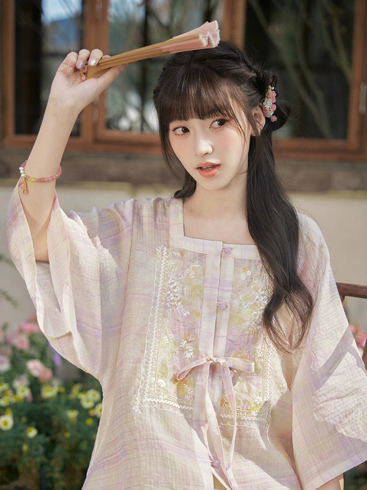 Teng Luo Yan : Wisteria Mist On Silk