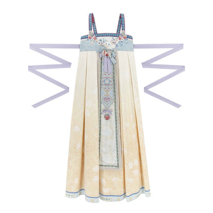Lookbook Series Blessing Strawberry