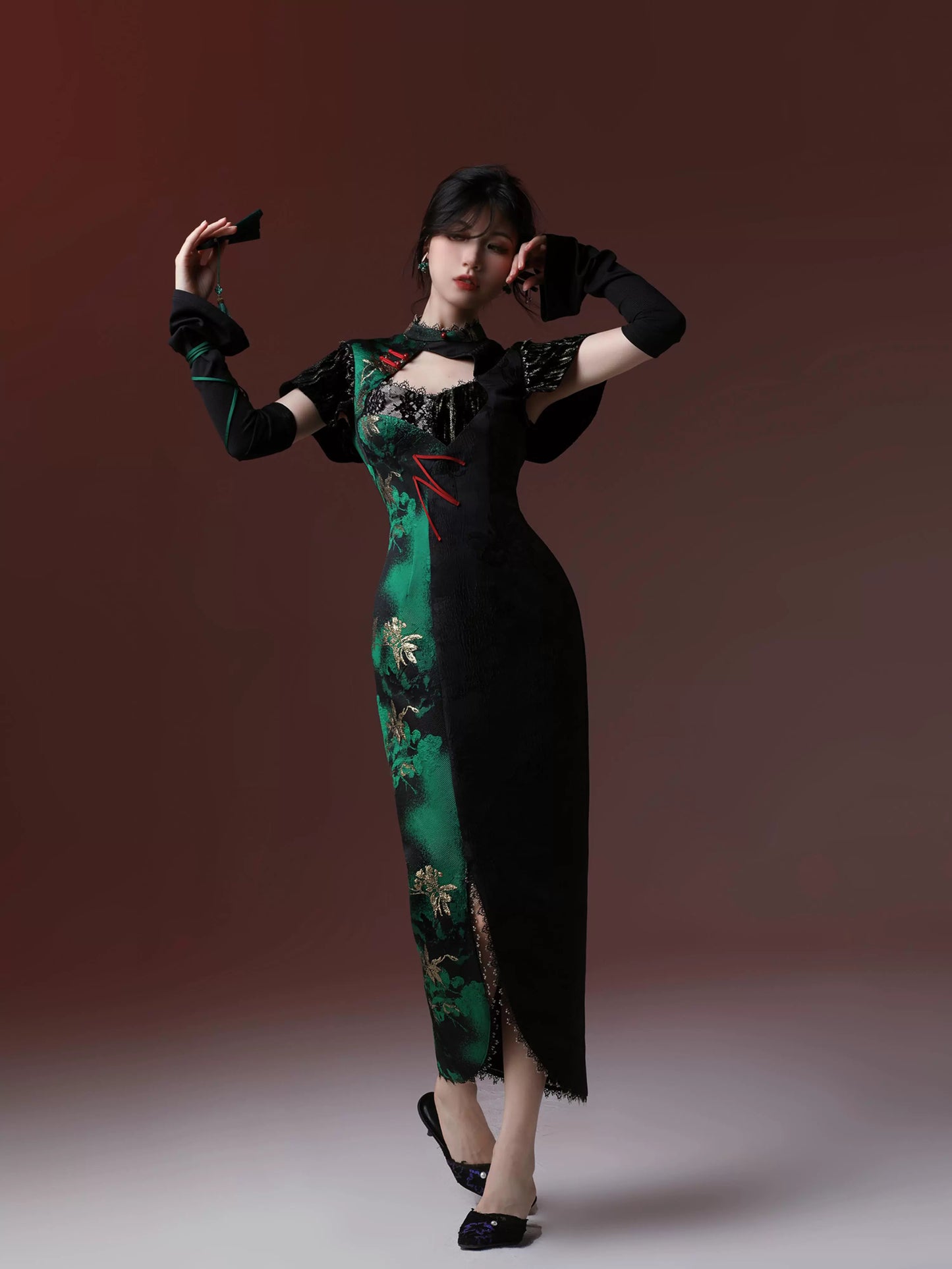 New Chinese Style Velvet Silk Cheongsam Qipao East Witch