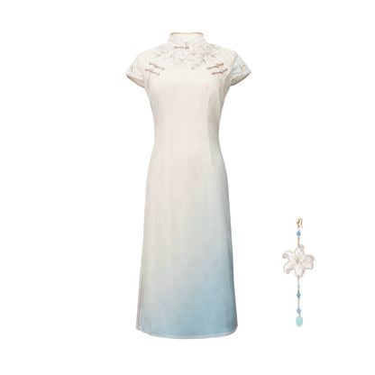 Serene Return Series Field Madonna