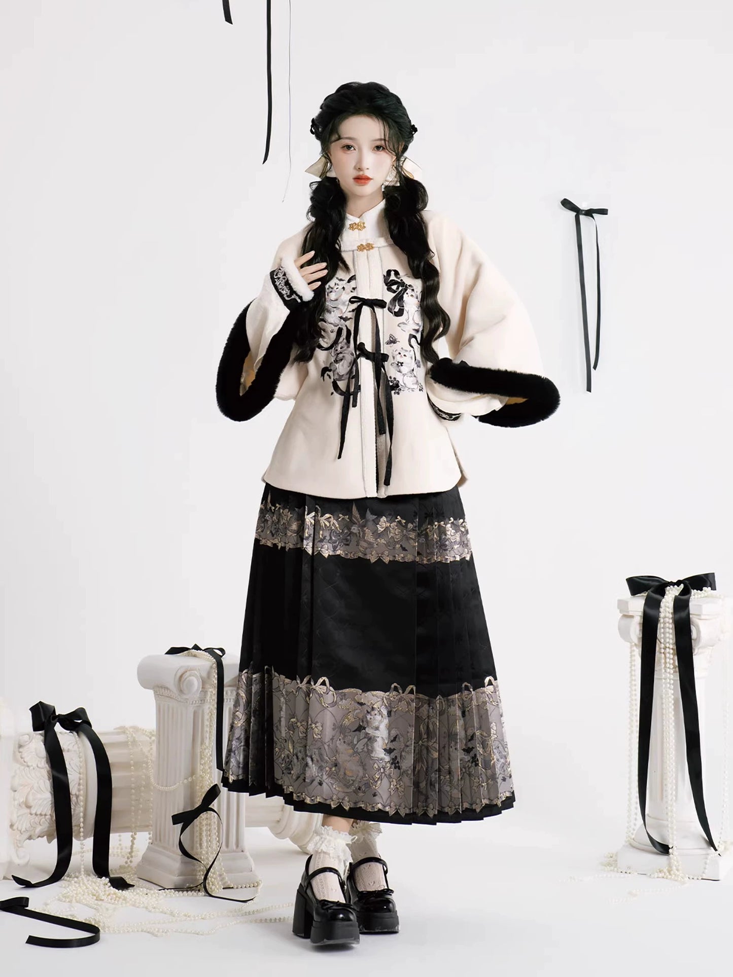 Serene Return Series Tuxedo Kitten