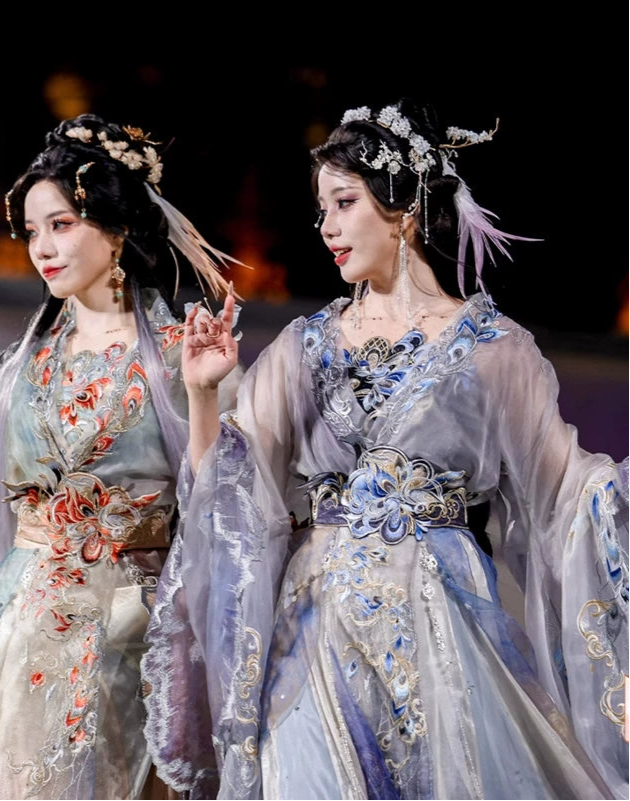 Ethereal Dreamscape Series Supreme Hanfu-Twinplume