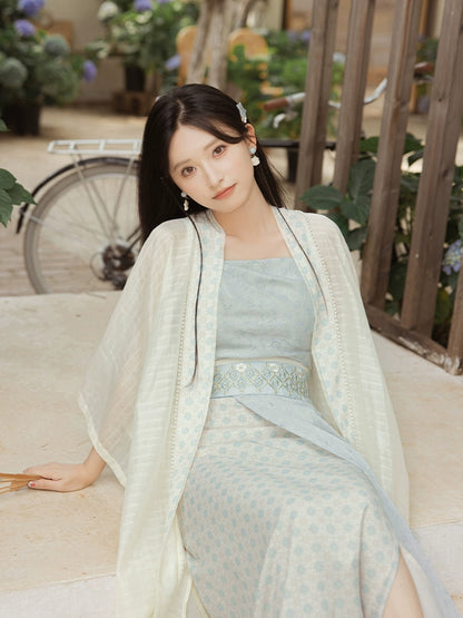 Chunling Tianxiang : Spring Decree Scented