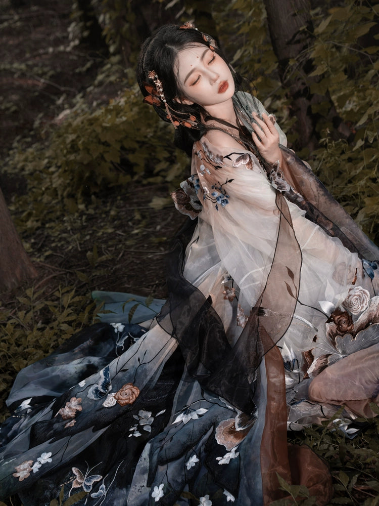 Ethereal Dreamscape Series Supreme Hanfu-Autumn Feast with Butterfly Elegance