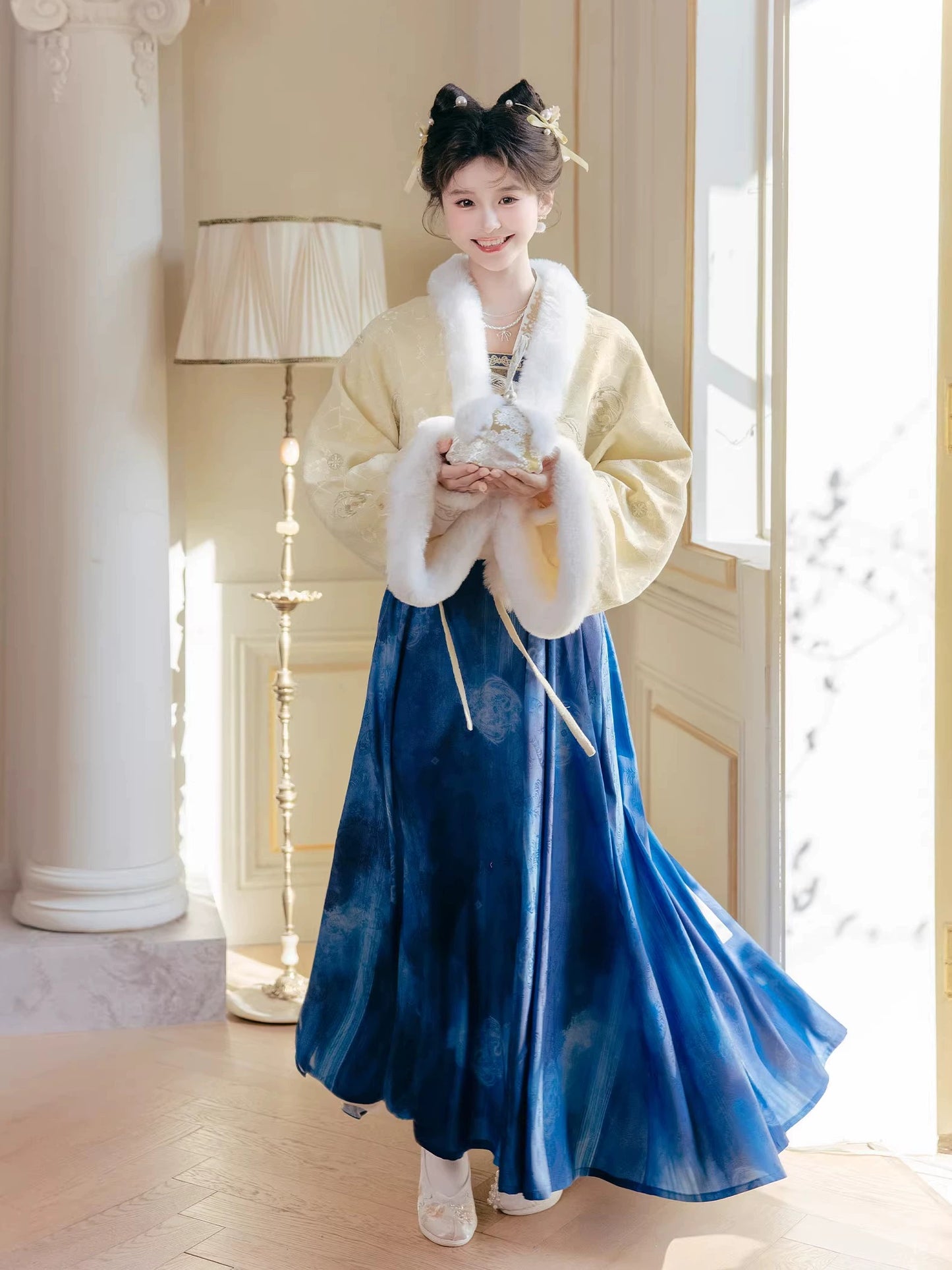 Serene Return Series Brocade Splendor