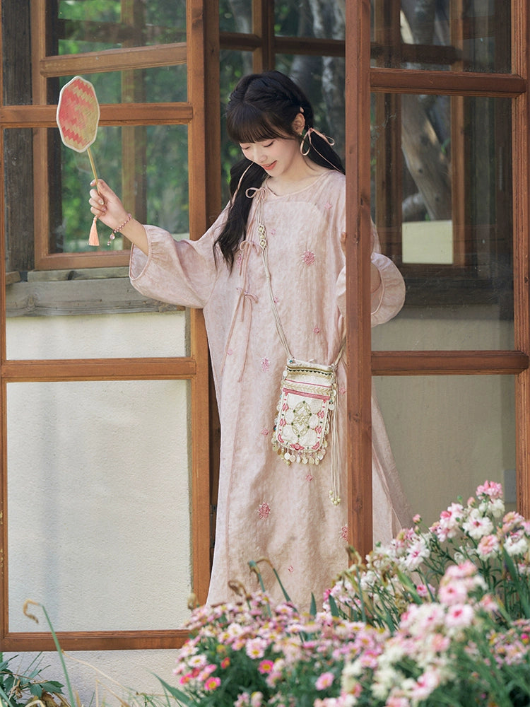Xing Yuan Feng : Apricotwind