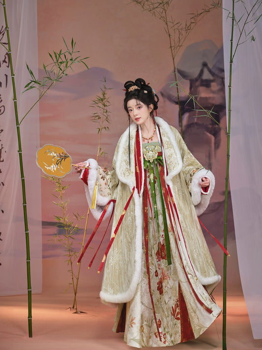 Yu Jing Fu Rong : Capital Bloom-Coat