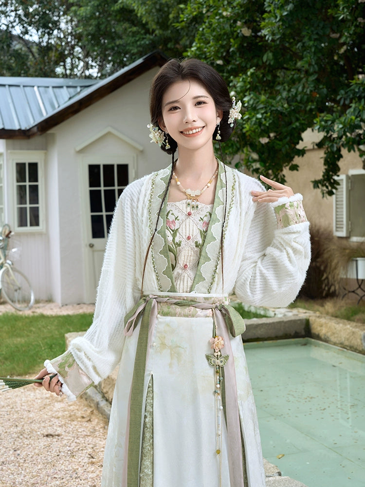 Bi Yu Chun Xiao : Geological Striptease
