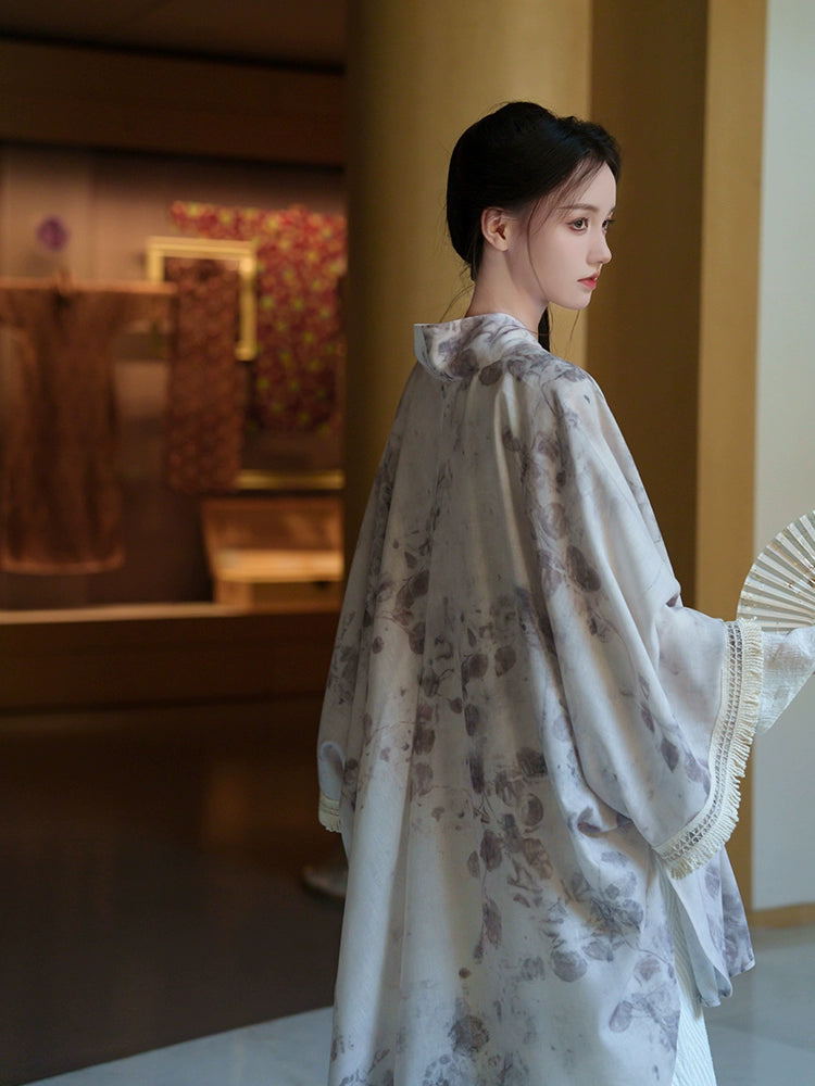 Zhi Lan Qiu : Angelica Knoll