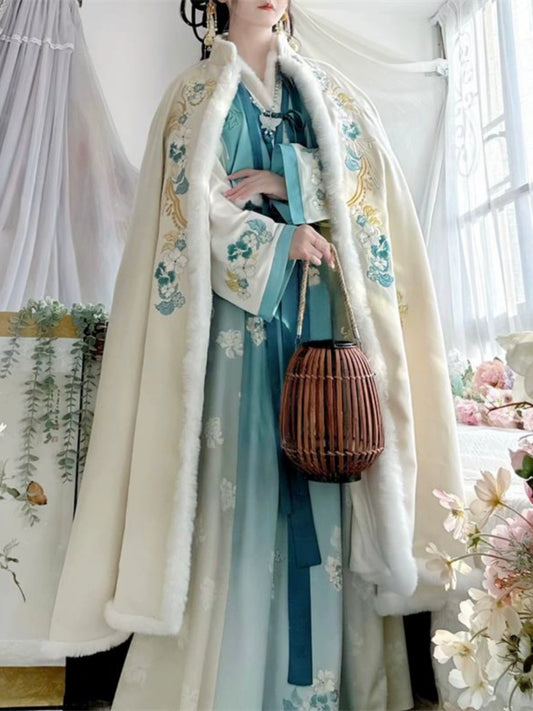 Lookbook Series 2025 Hanfu Water Blue Flower Green