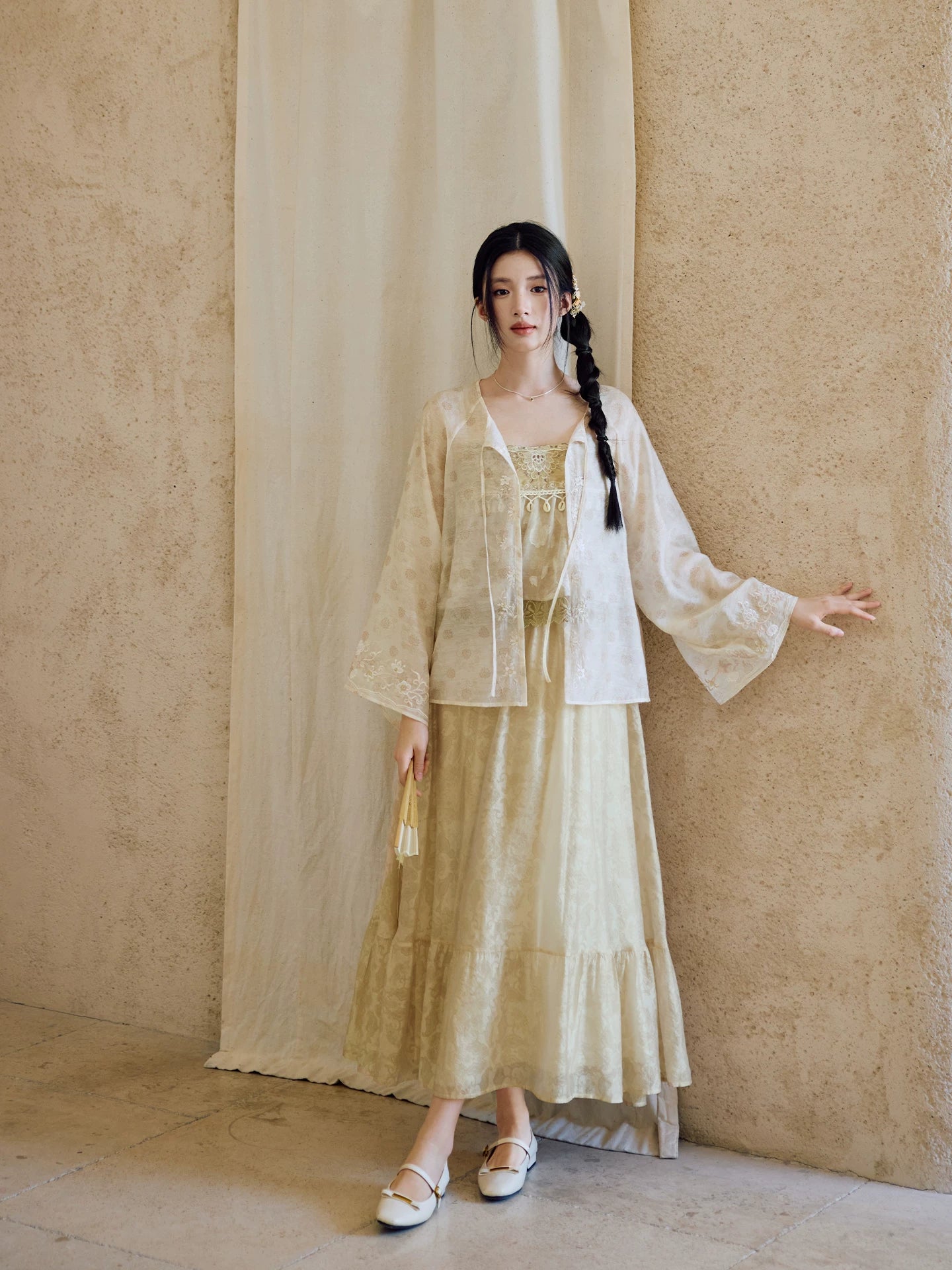 Wu Xiao : Mist Silk