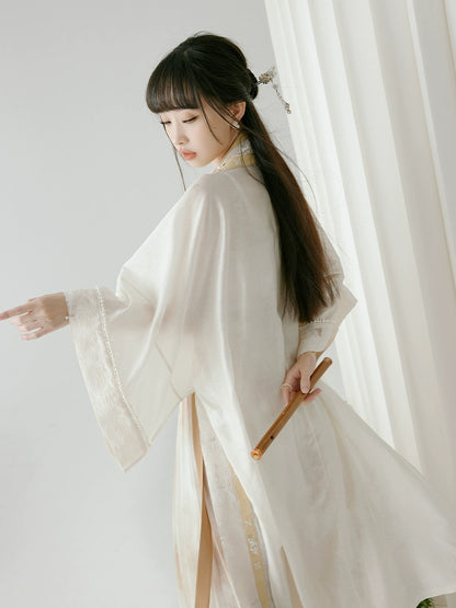 Xiang Su : Pale Silk & Raw Silk