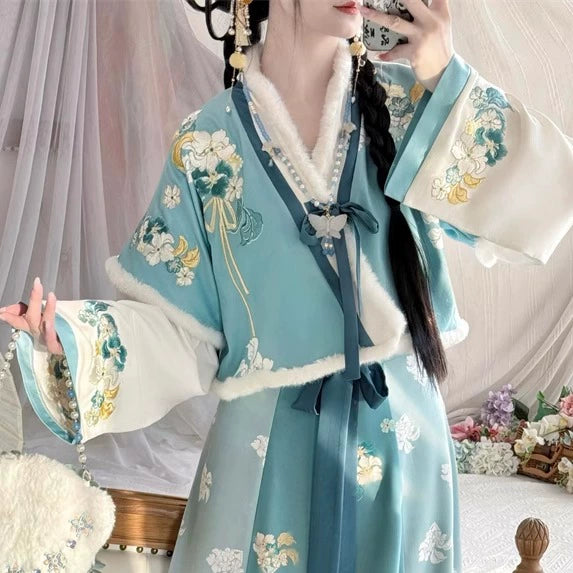 Lookbook Series 2025 Hanfu Water Blue Flower Green