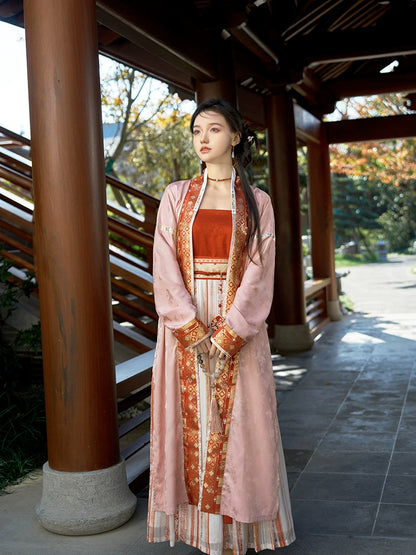 Yun Xi Zhu Ying : Vermilion Dawnstrand