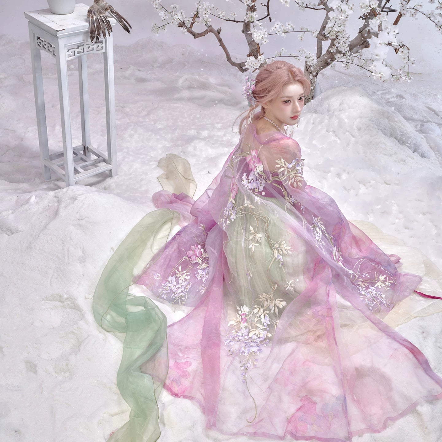 Timeless Fragrance Series Wisteria Hanfu