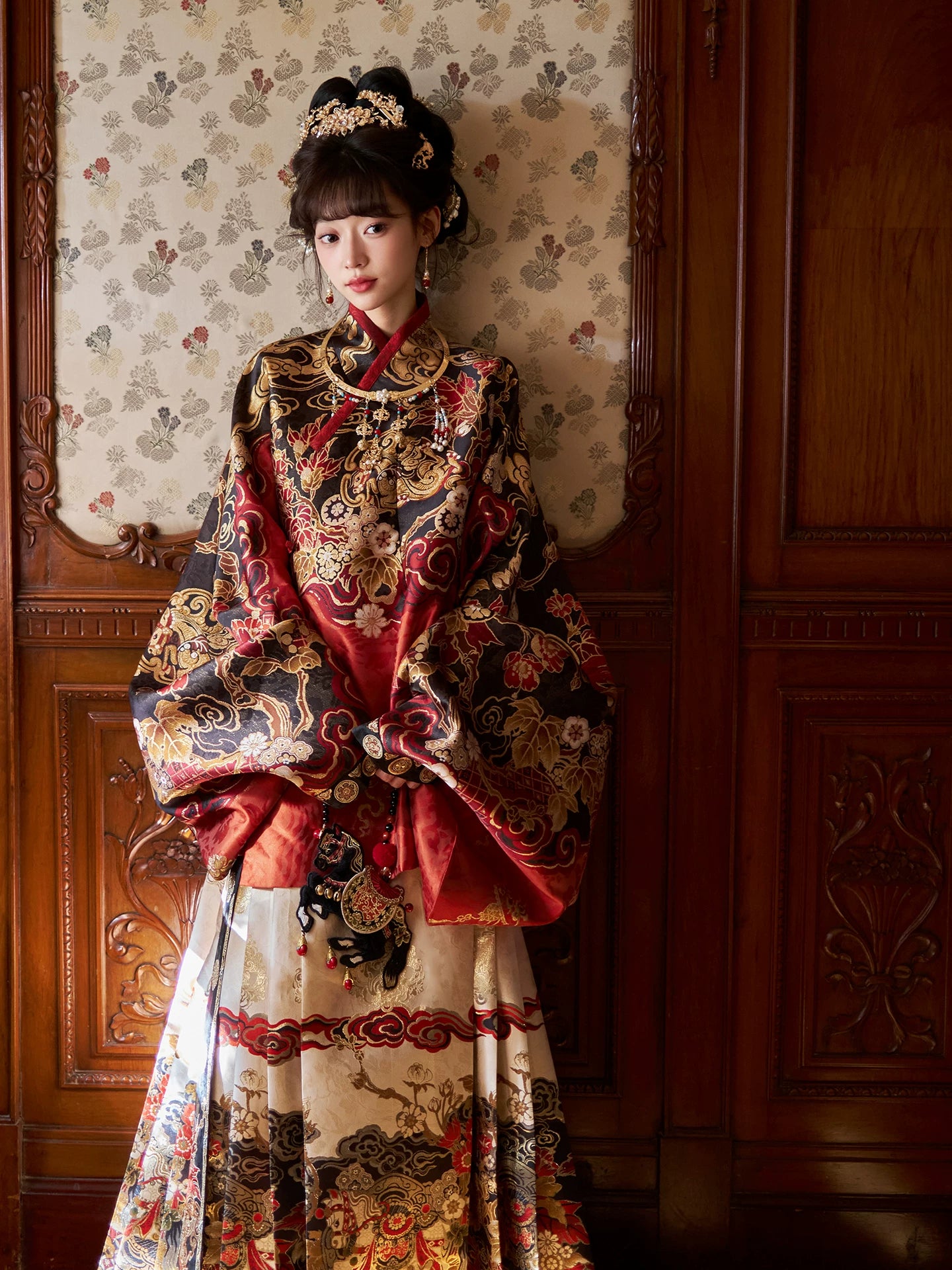 Xuan Ma Qian Kun : Black Horse Heaven and Earth