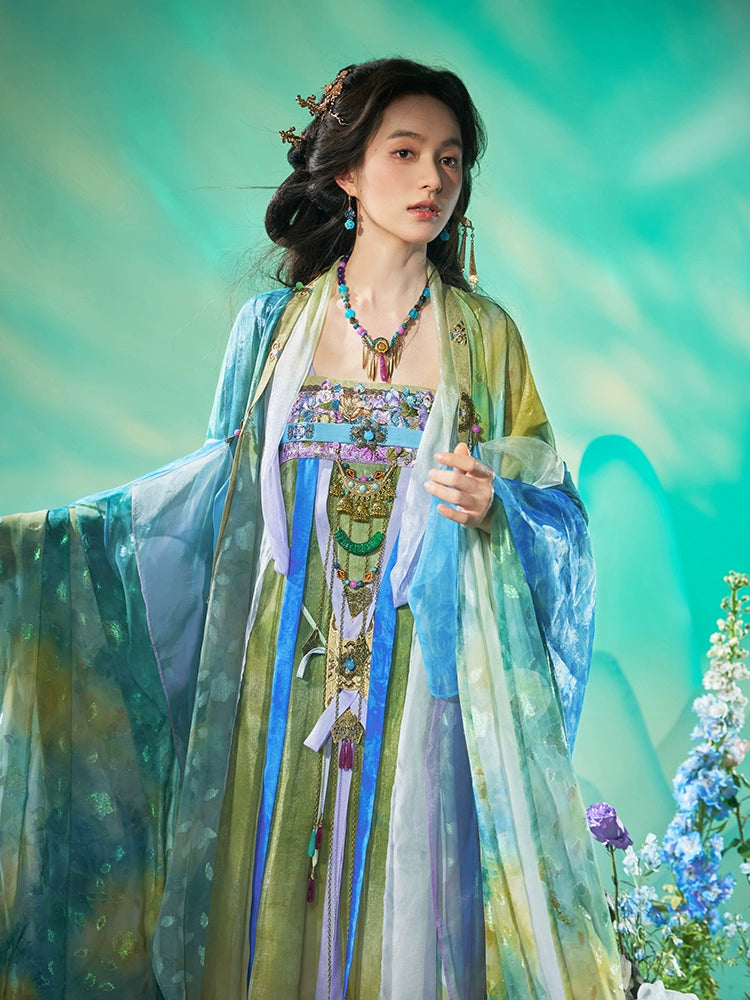 Yu Cang Qianchun : Jadeite Nocturnes