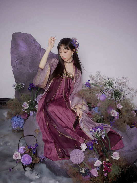 Meixia Xunshi : Verses Under Mume