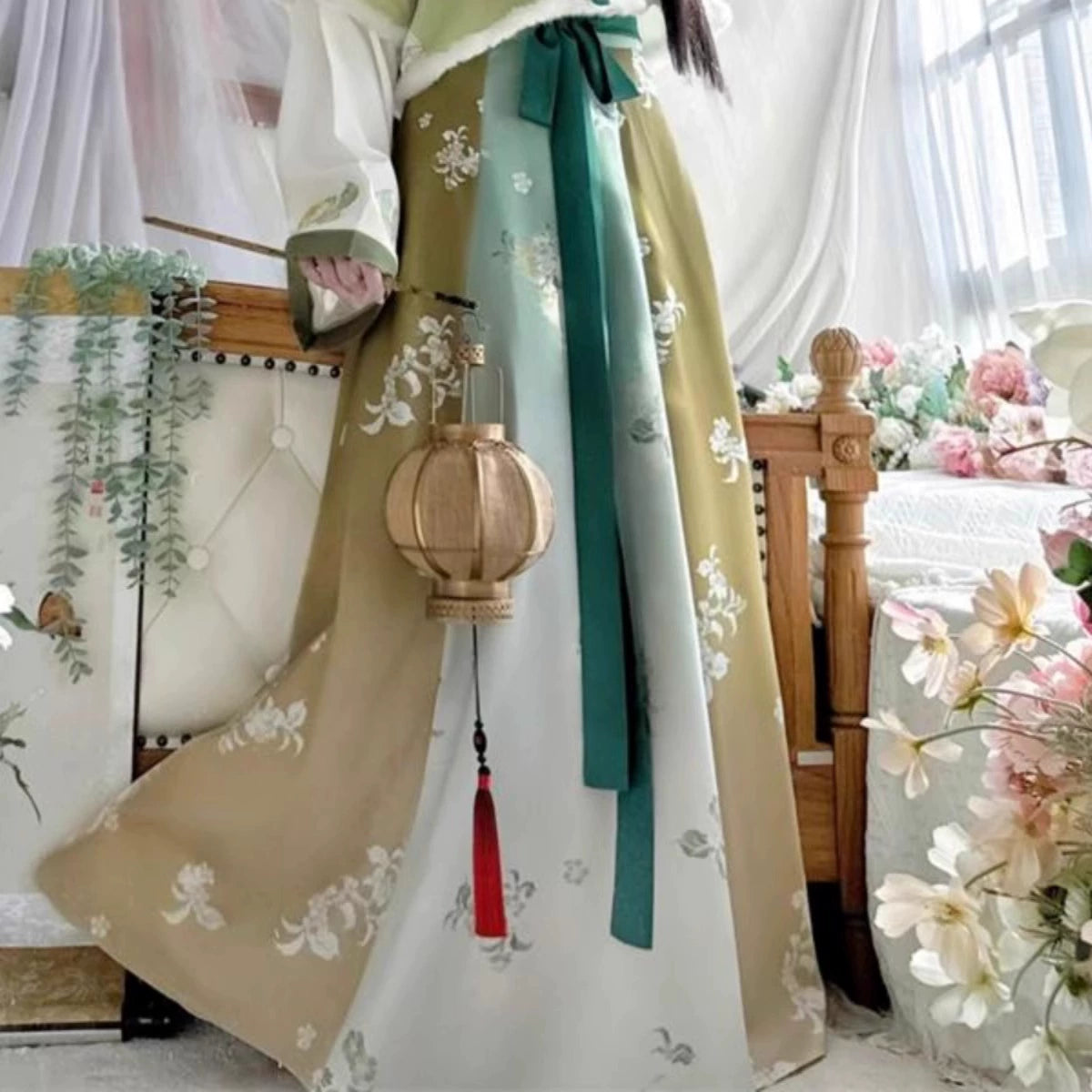 Lookbook Series 2025 Hanfu Water Blue Flower Green