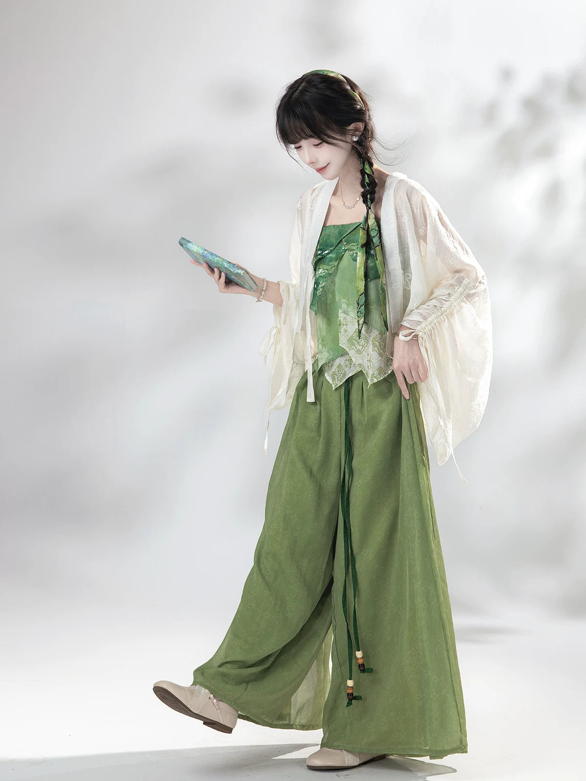 Lookbook Series Water Lily After Rain